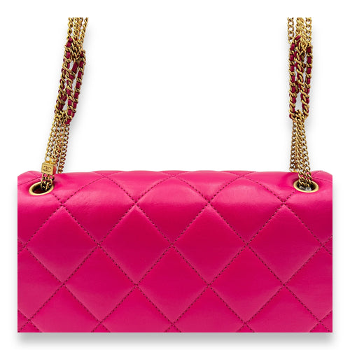 On and On Quilted Flap Pink Shoulder Bag in Lambskin, Gold hardware