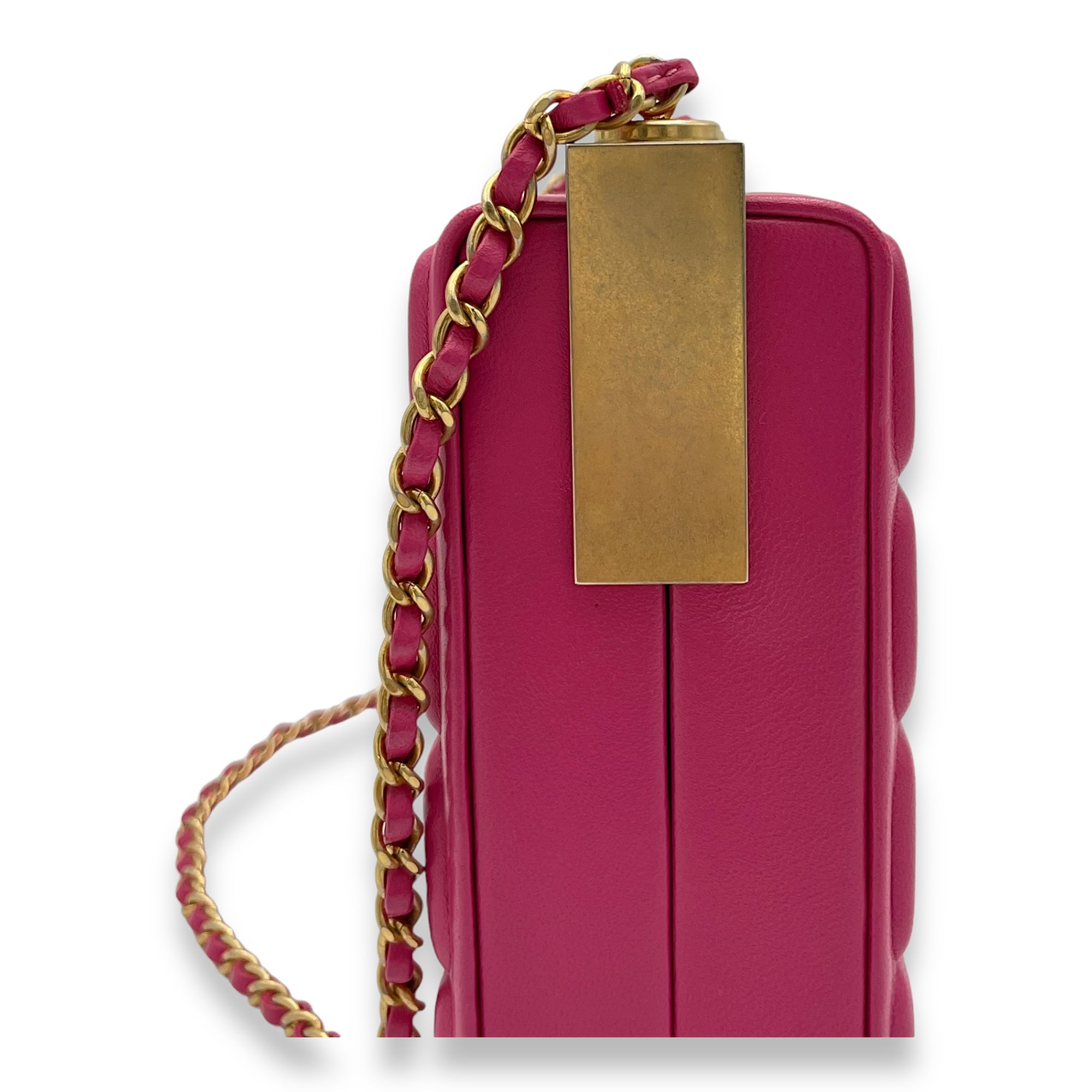 Choco Bar Pink Vanity Bag in Lambskin, Gold hardware