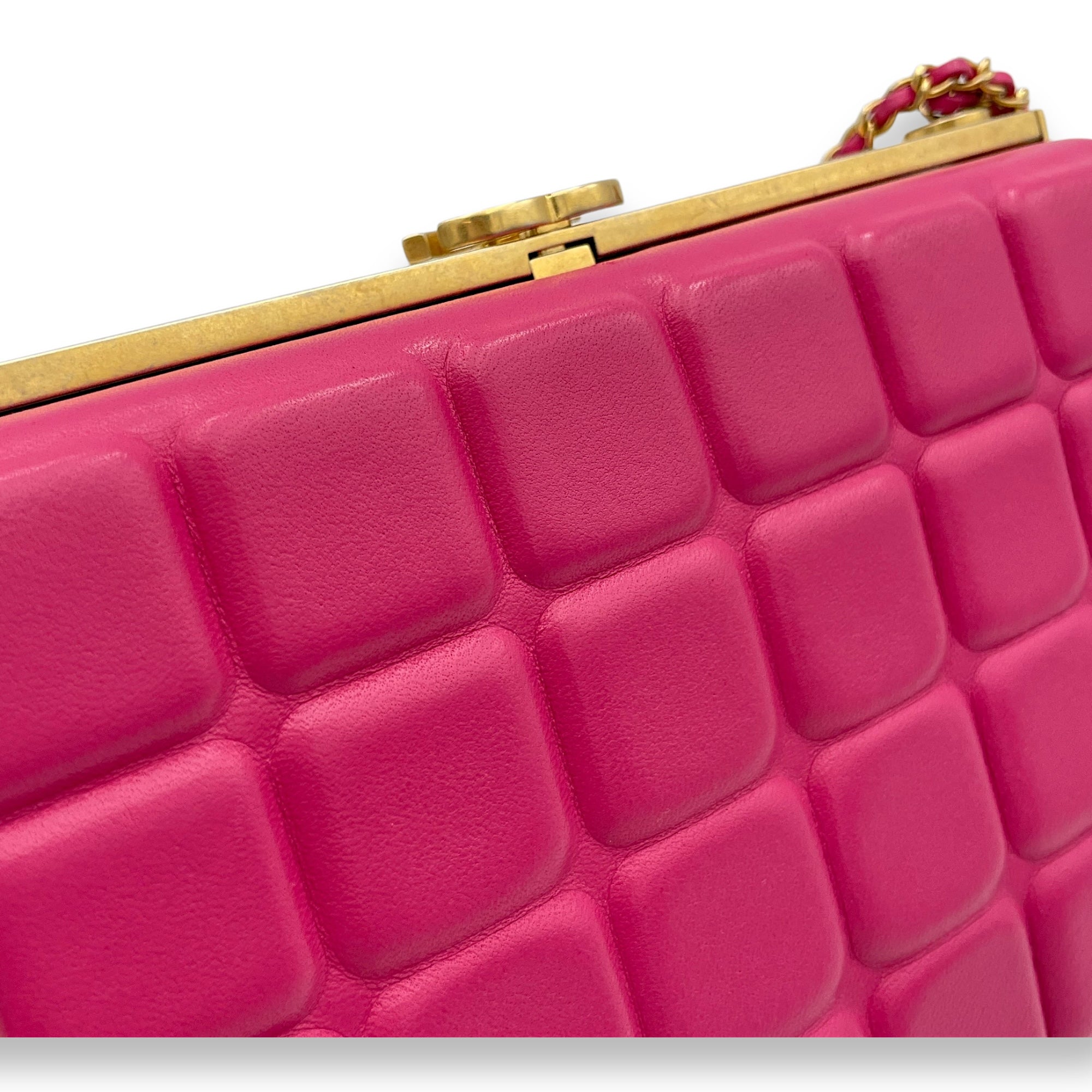 Choco Bar Pink Vanity Bag in Lambskin, Gold hardware