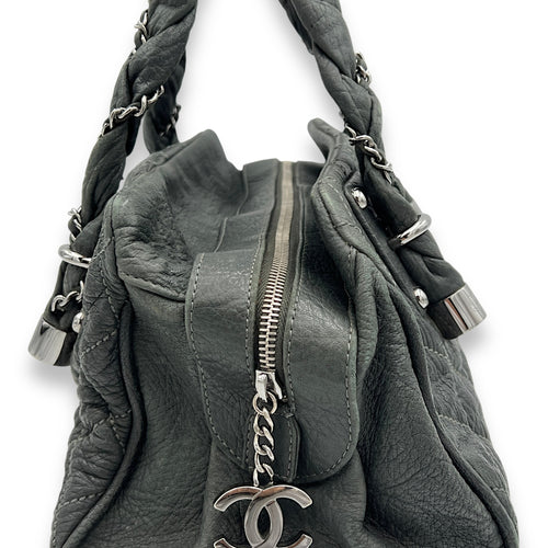 Braid Bowler Grey Top Handle Bag in Distressed Leather, Ruthenium hardware