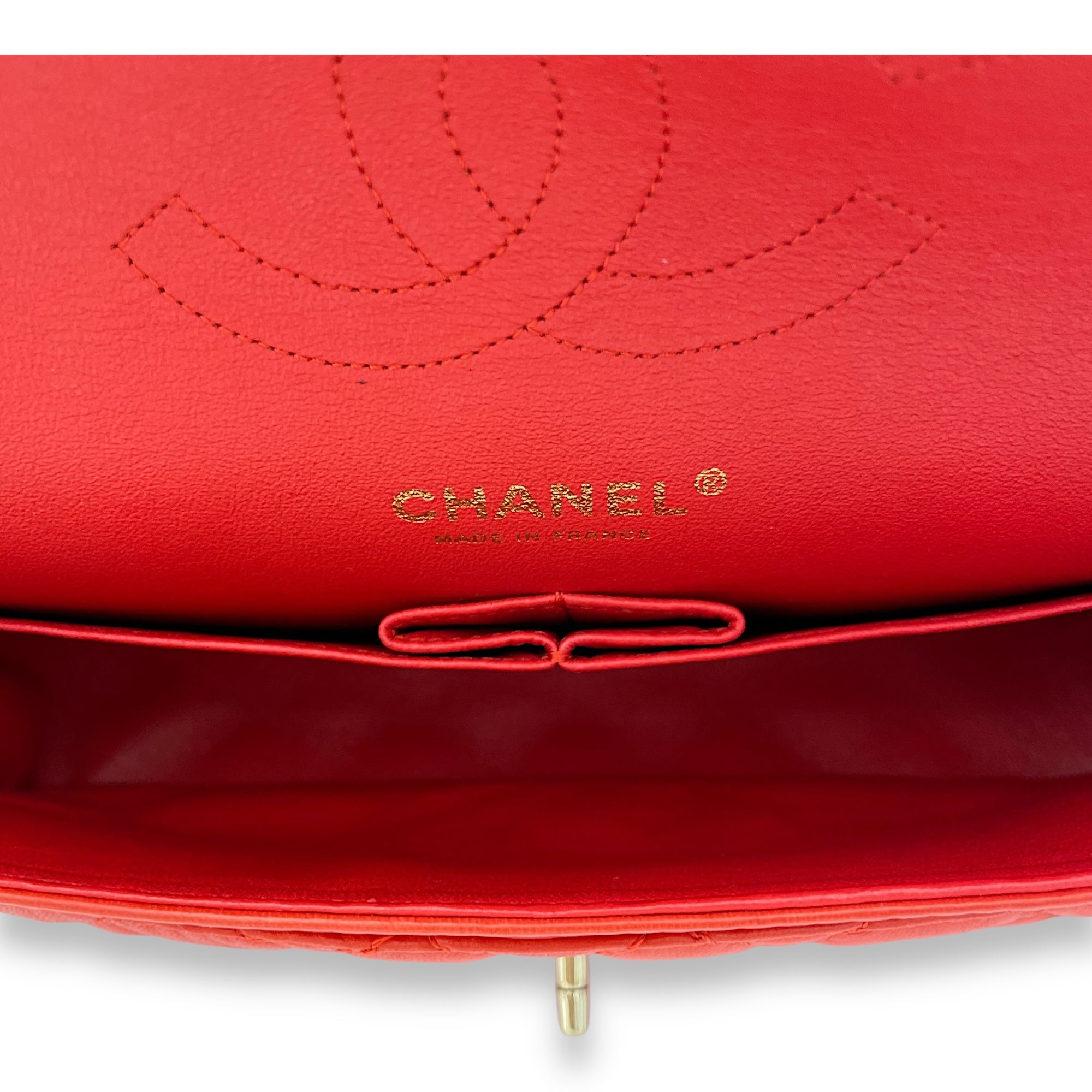 Classic Double Flap Medium Red Shoulder Bag in Lambskin, Light Gold hardware