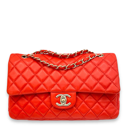 Classic Double Flap Medium Red Shoulder Bag in Lambskin, Light Gold hardware