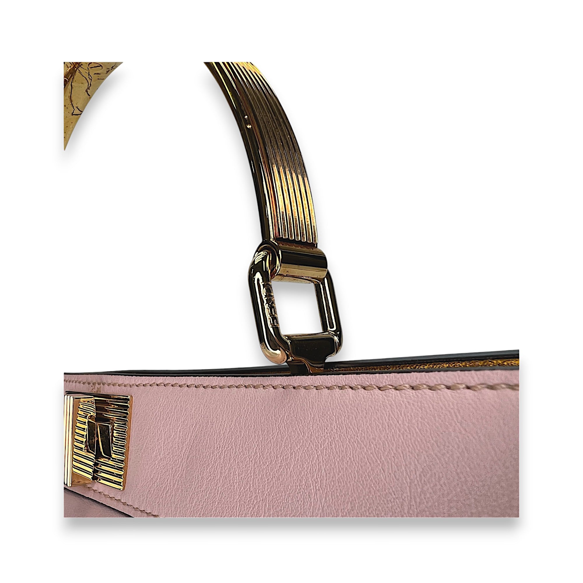 ISeeU Pink Top Handle Bag in Calfskin, Gold hardware