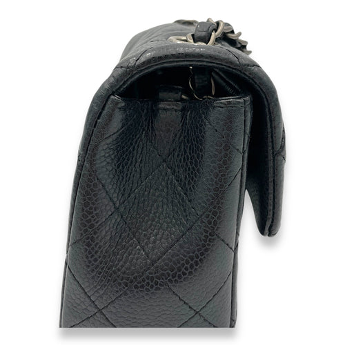 Classic Crossbody Bag Black in Caviar Leather, Silver hardware