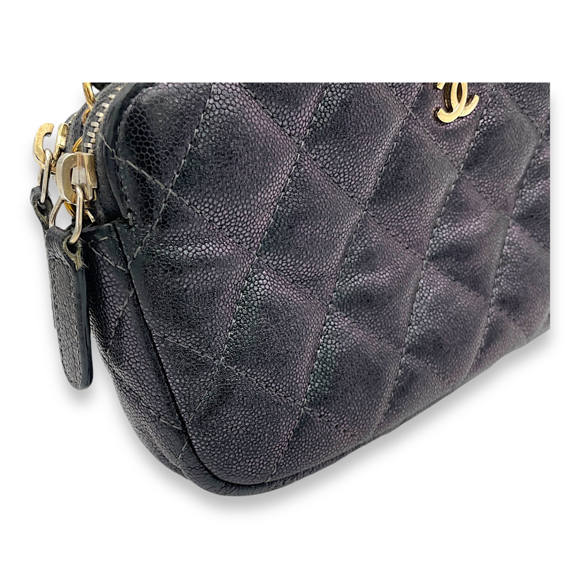 Double Zipped Clutch Iridescent  in Caviar Leather, Gold hardware