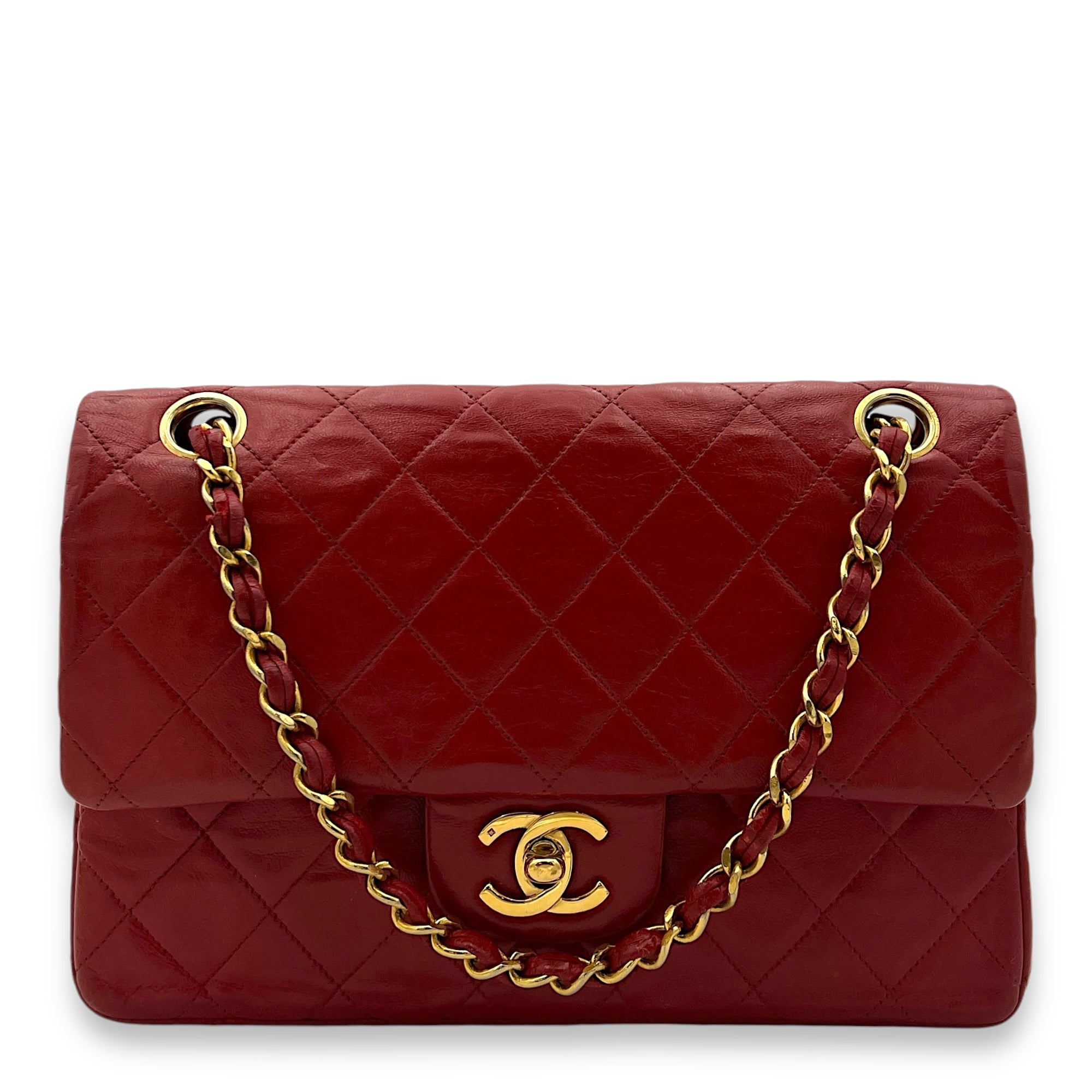 Classic Shoulder Bag Small Red in Lambskin, Gold hardware