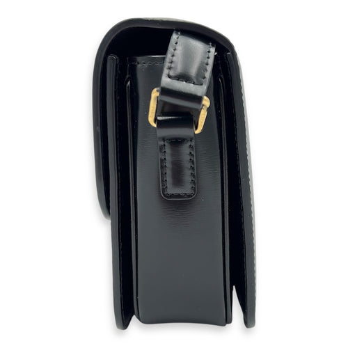 Triomphe Shoulder Bag Black in Calfskin, Gold hardware