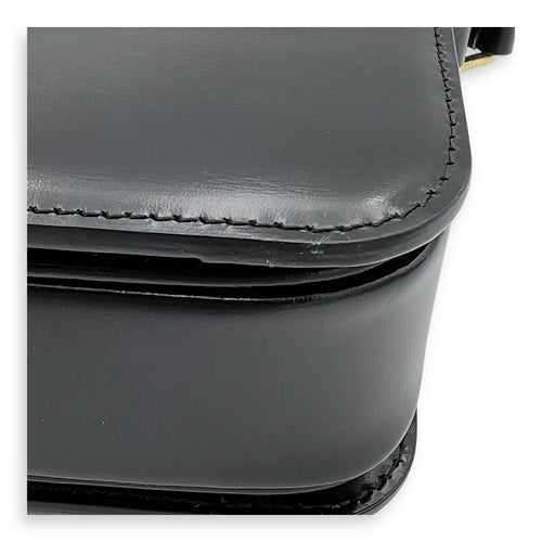 Triomphe Shoulder Bag Black in Calfskin, Gold hardware