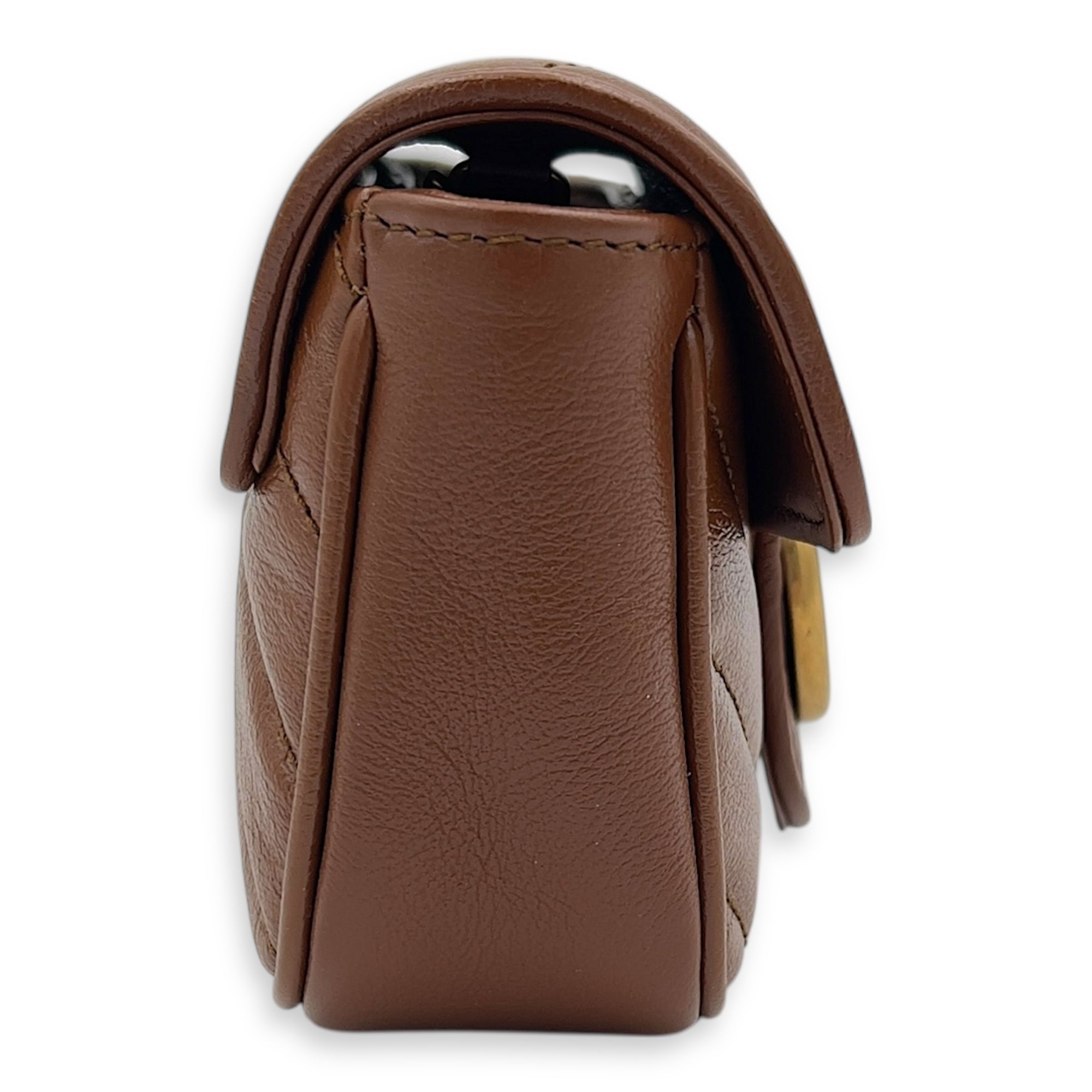 GG Marmont Shoulder Bag Brown in Calfskin, Gold hardware