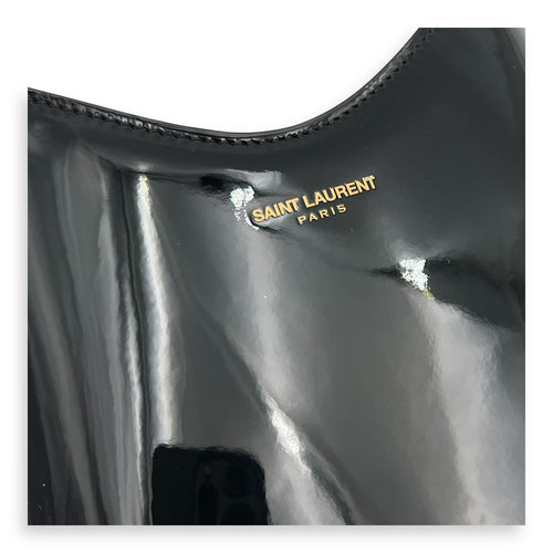 Logo Bucket Bag Black in Patent Leather, Gold hardware