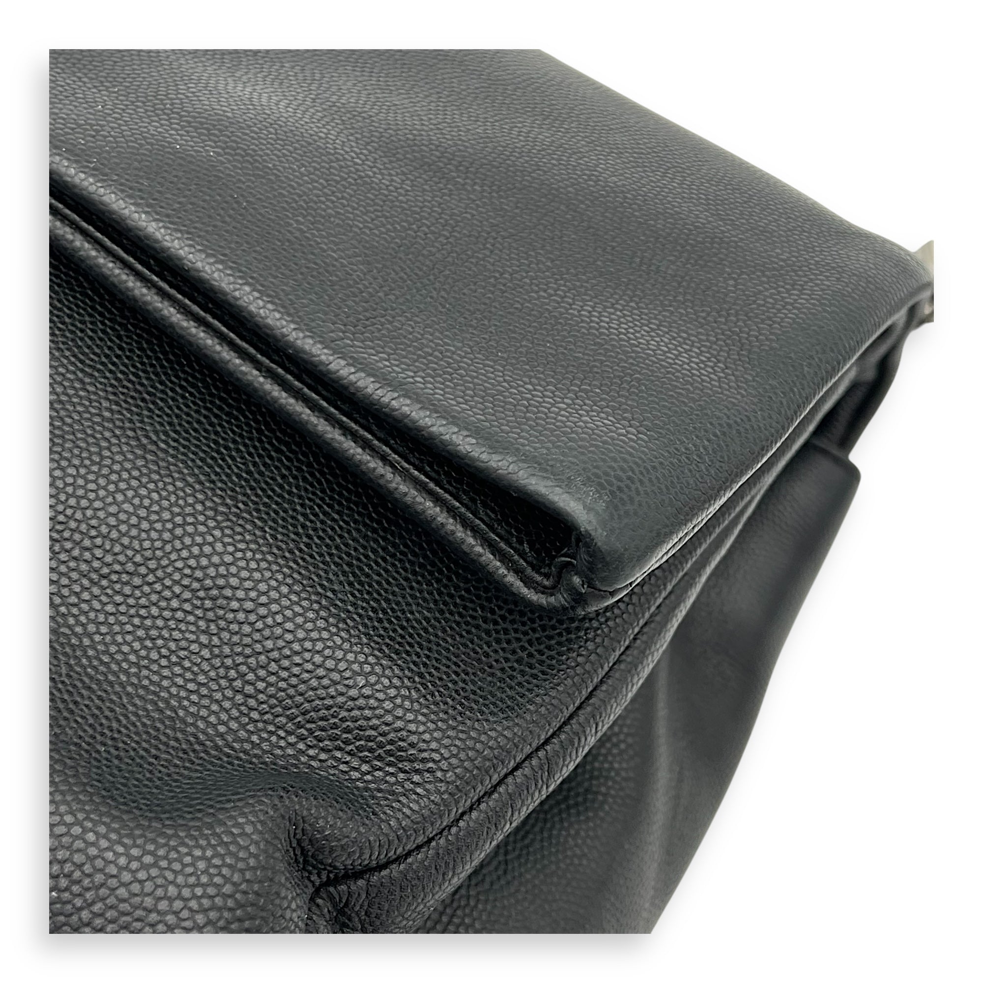 West Hollywood Shoulder Bag Black in Calfskin, Silver hardware