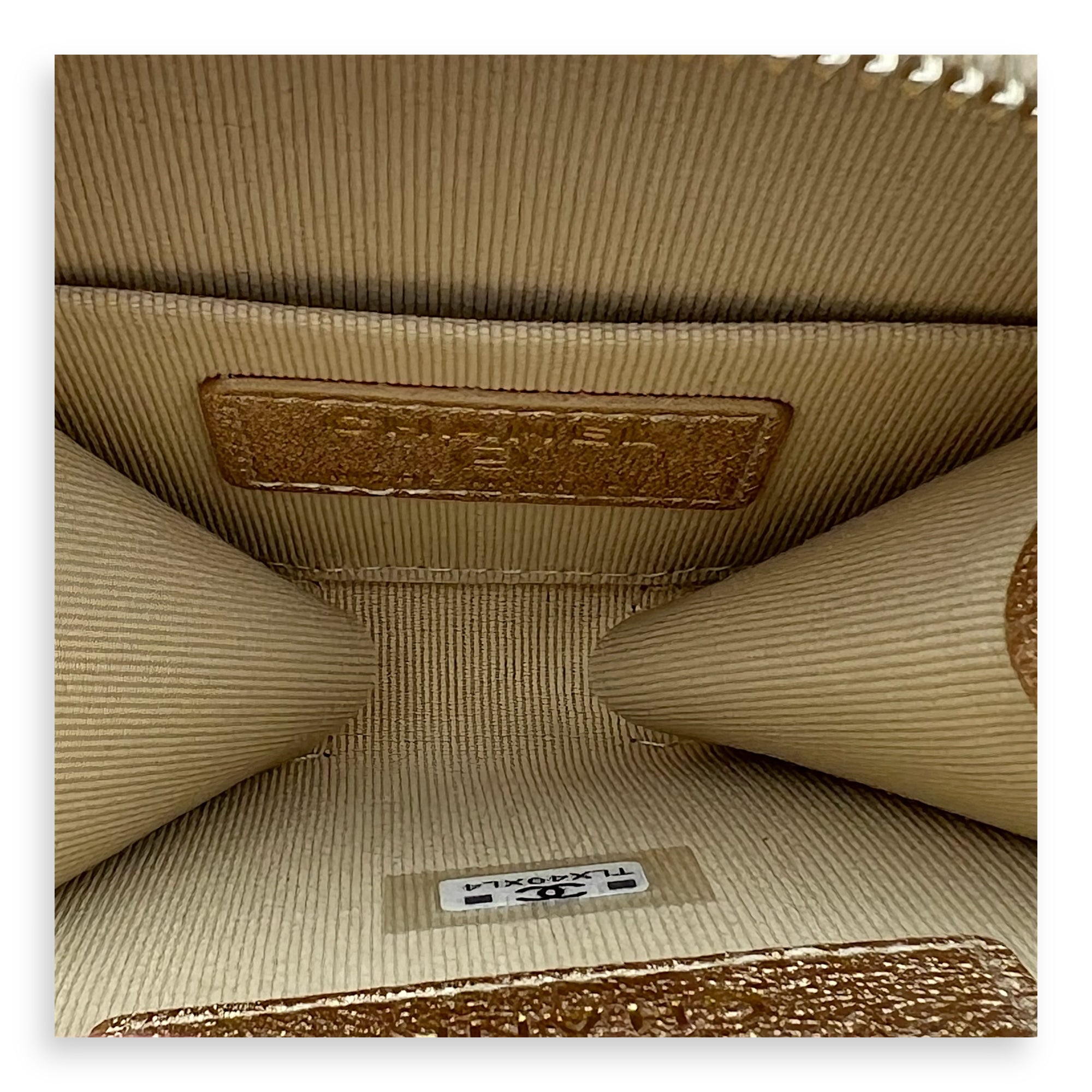 VIP Gift Round Pouch and Airpods Holder Charm Gold in Calfskin, Gold hardware