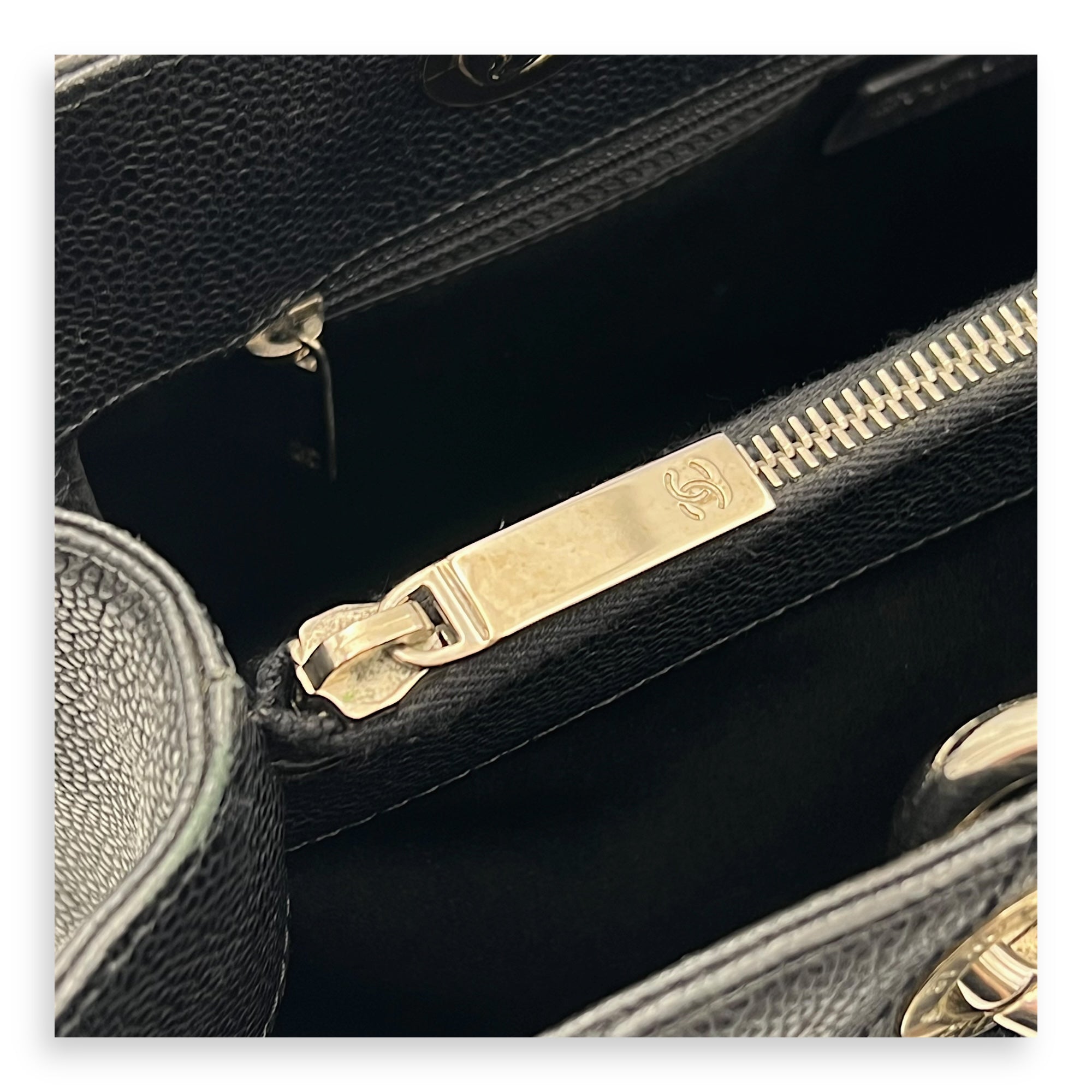 GST Tote Bag Black in Caviar Leather, Silver hardware