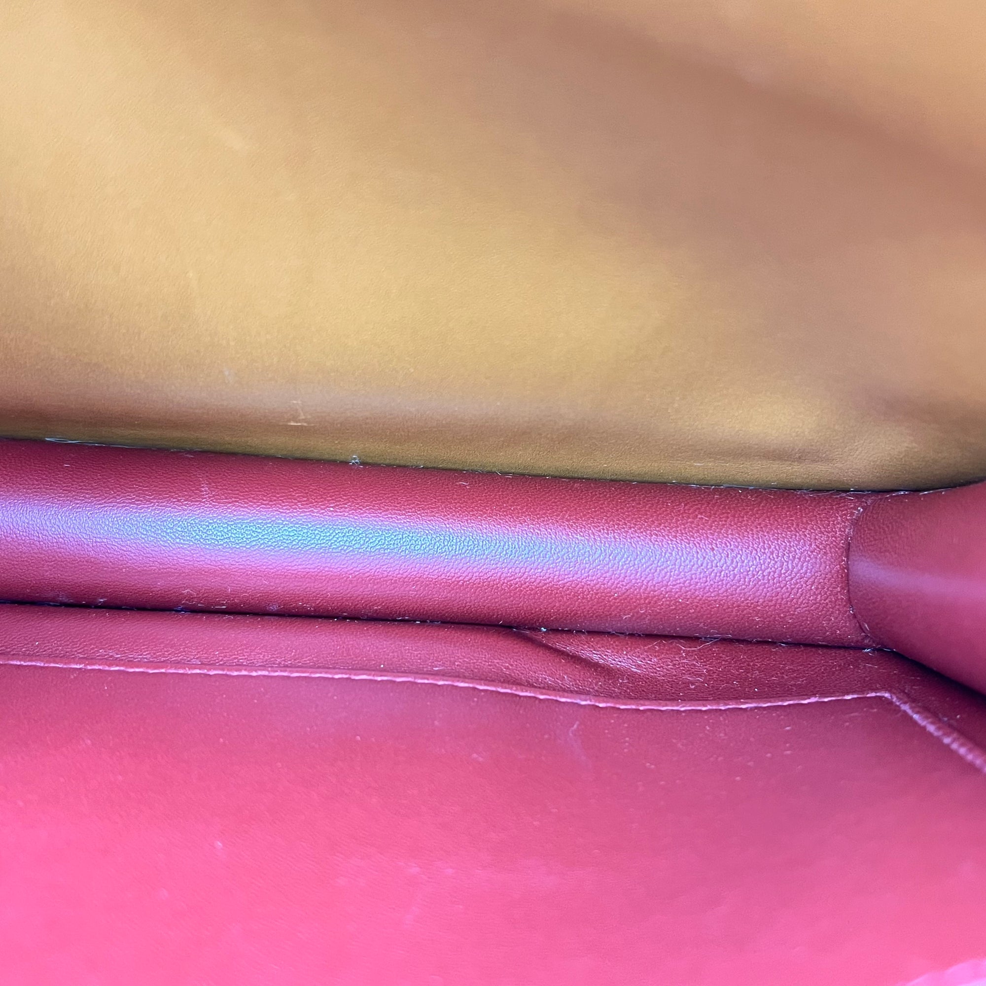 Constance Cartable 29 Naturel Sable Shoulder Bag in Veau Butler, Gold hardware