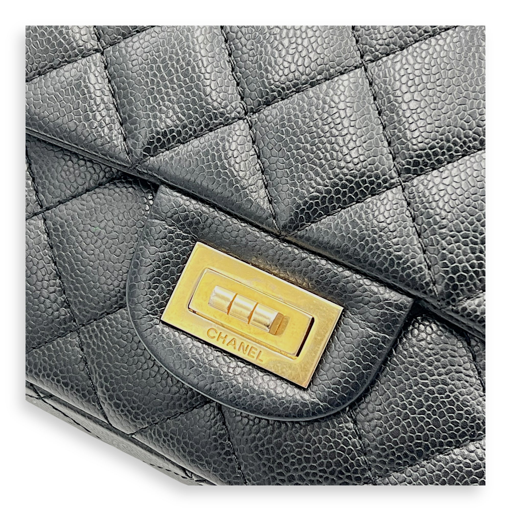 2.55 Shoulder Bag Black in Caviar Leather, Gold hardware