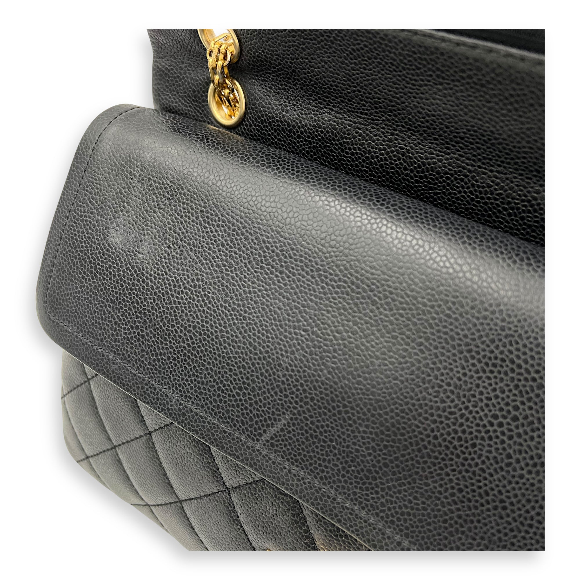 2.55 Shoulder Bag Black in Caviar Leather, Gold hardware