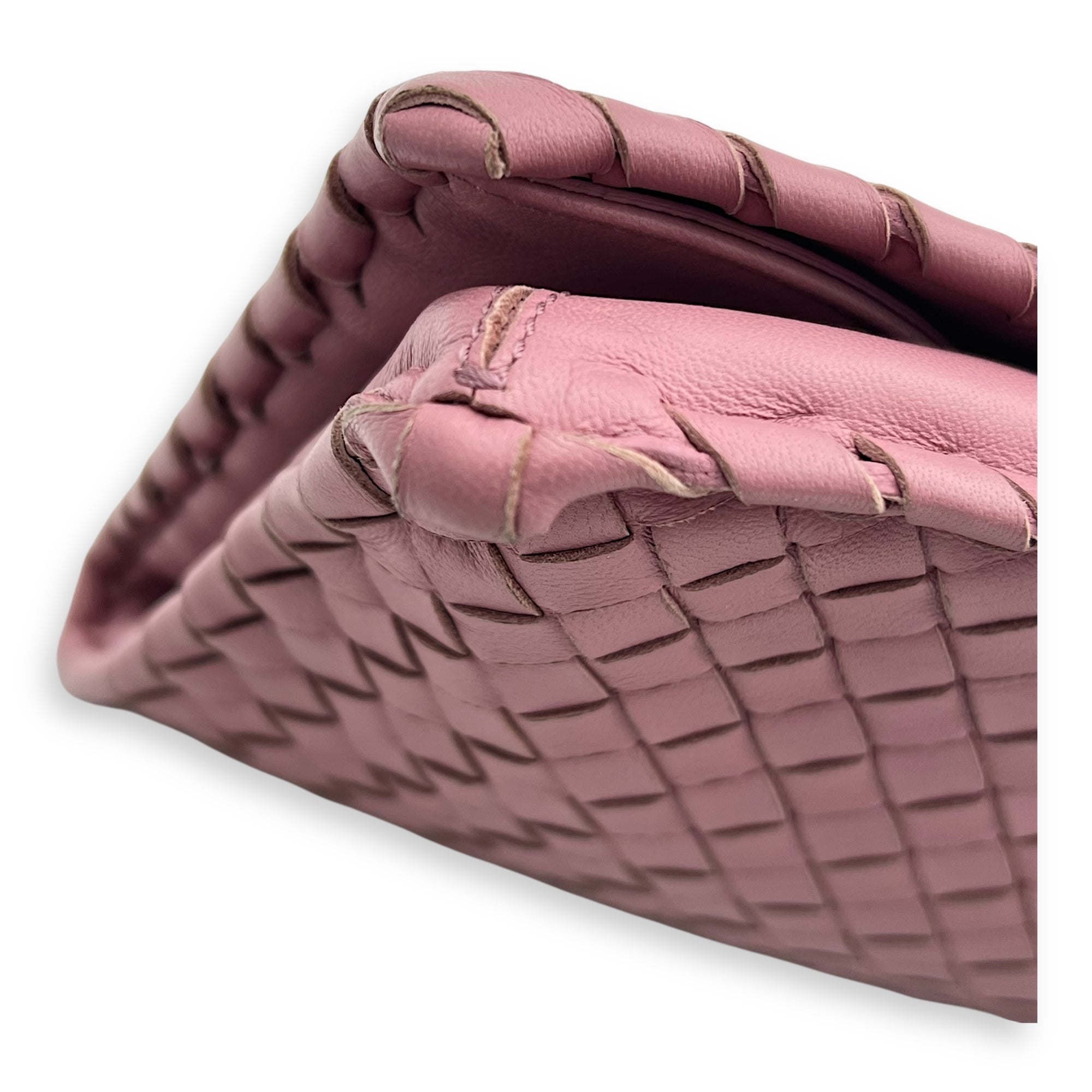 Intrecciato Clutch Pink in Lambskin