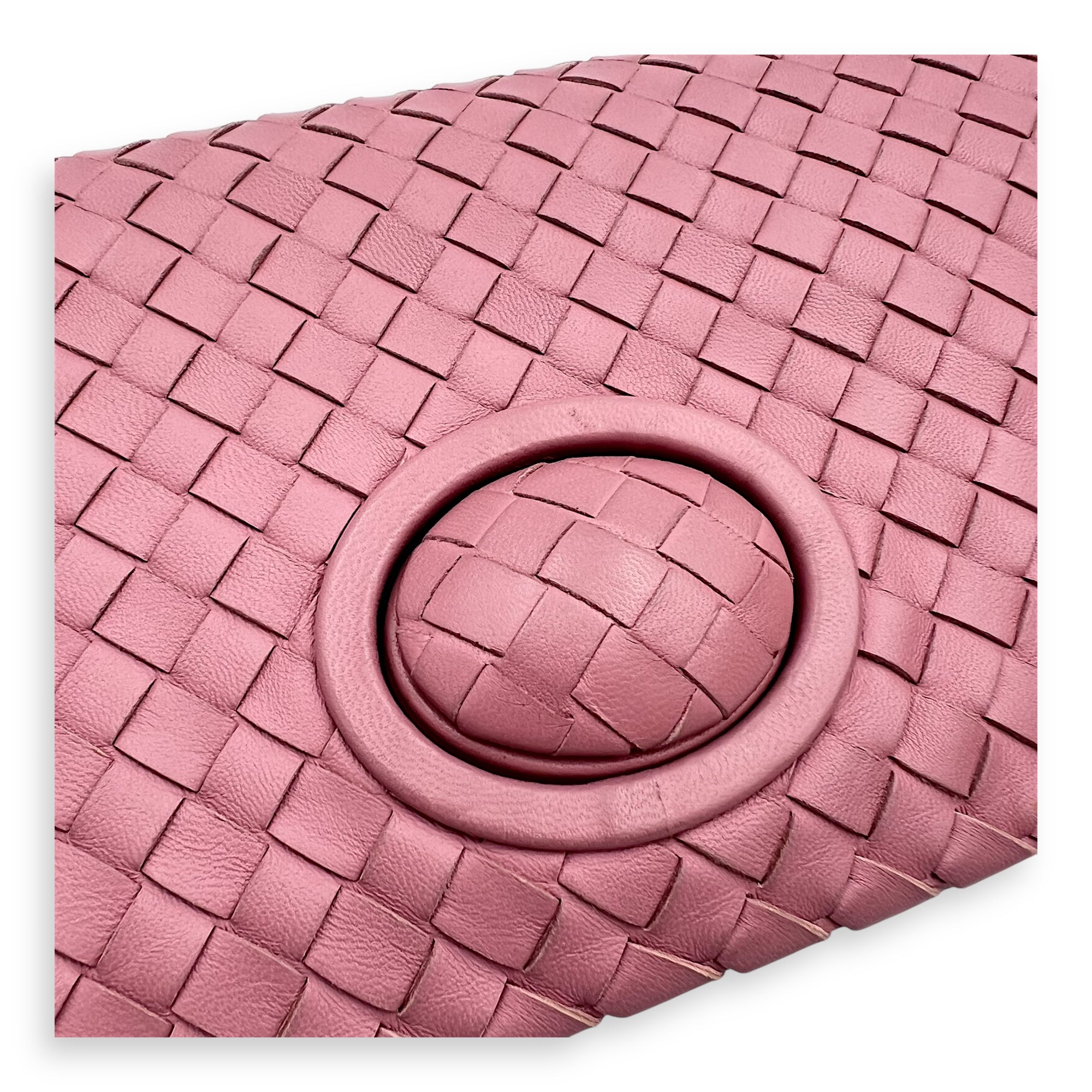 Intrecciato Clutch Pink in Lambskin