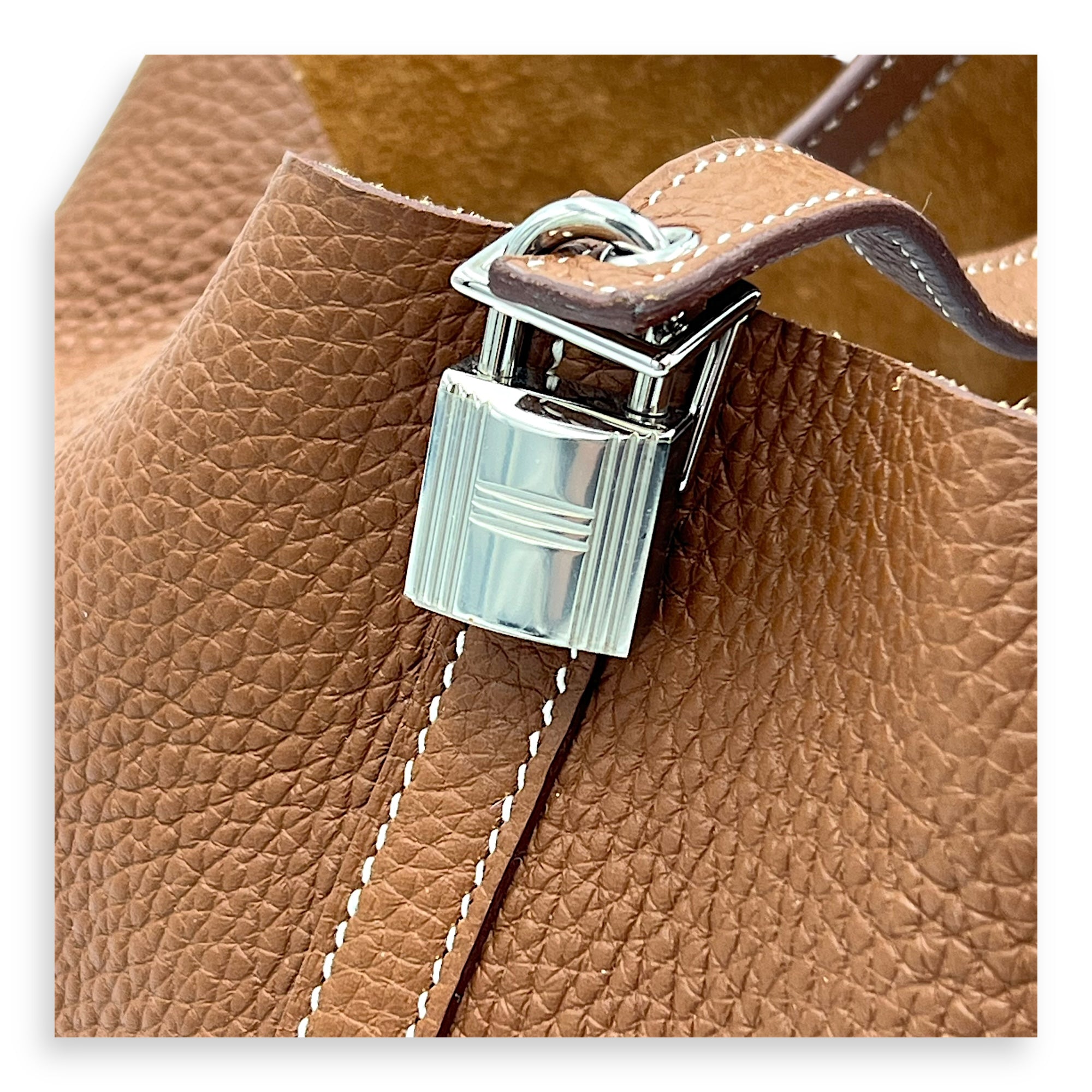 Picotin 22 Gold Top Handle Bag in Clemence, Palladium hardware