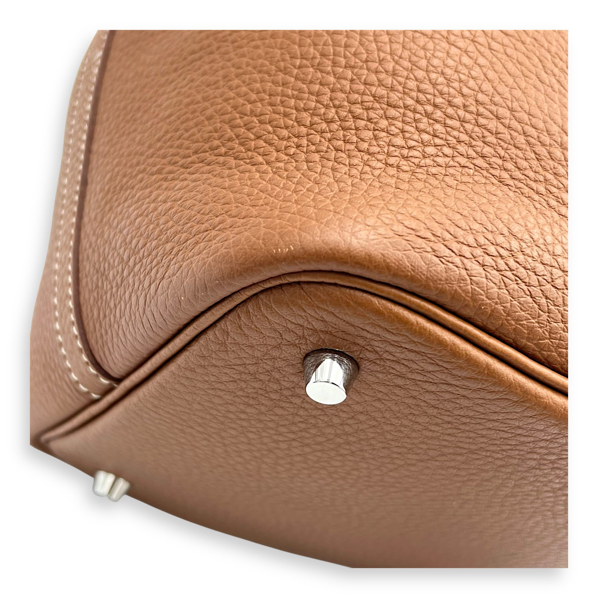Picotin 22 Gold Top Handle Bag in Clemence, Palladium hardware