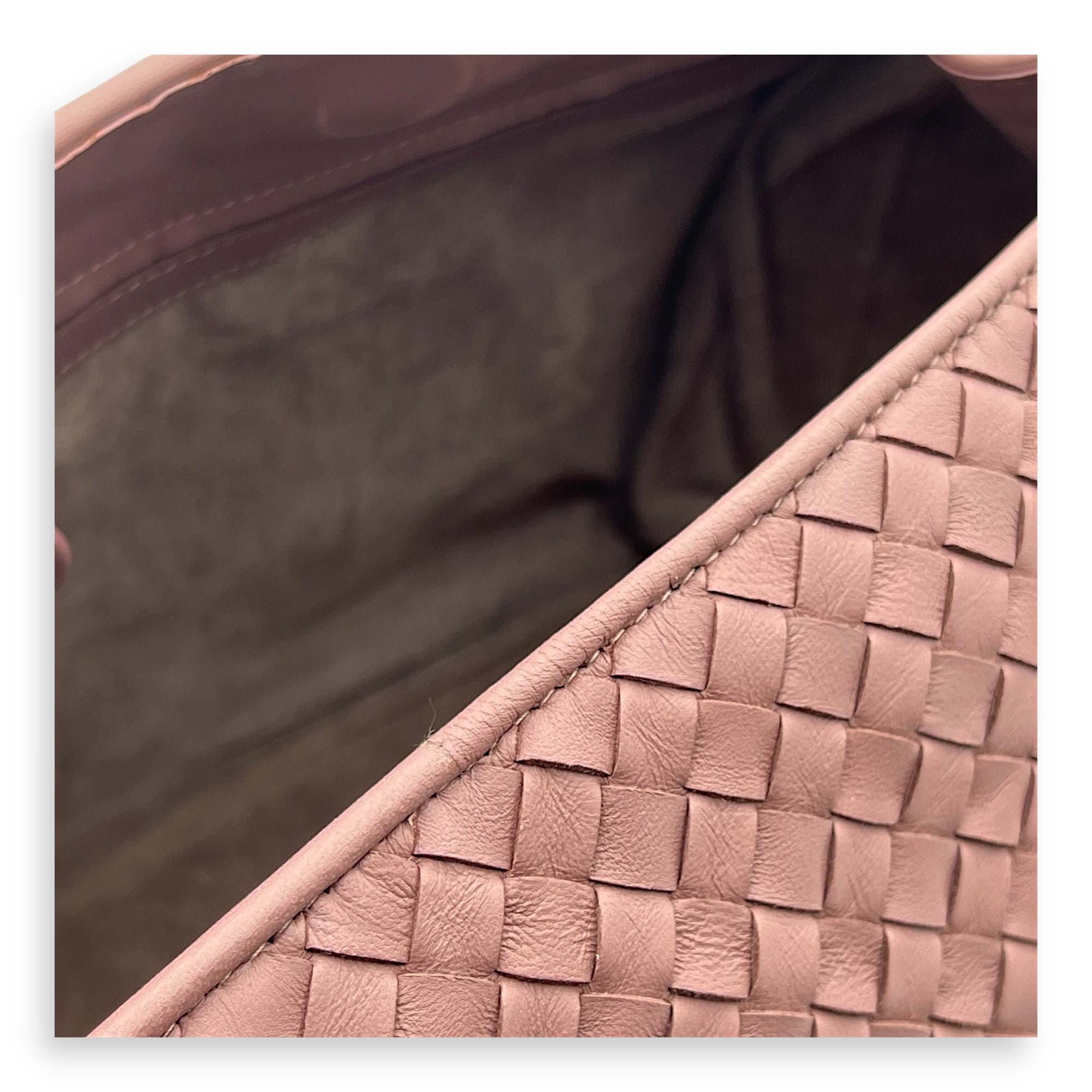 Intrecciato Shoulder Bag Pink in Calfskin, Ruthenium hardware