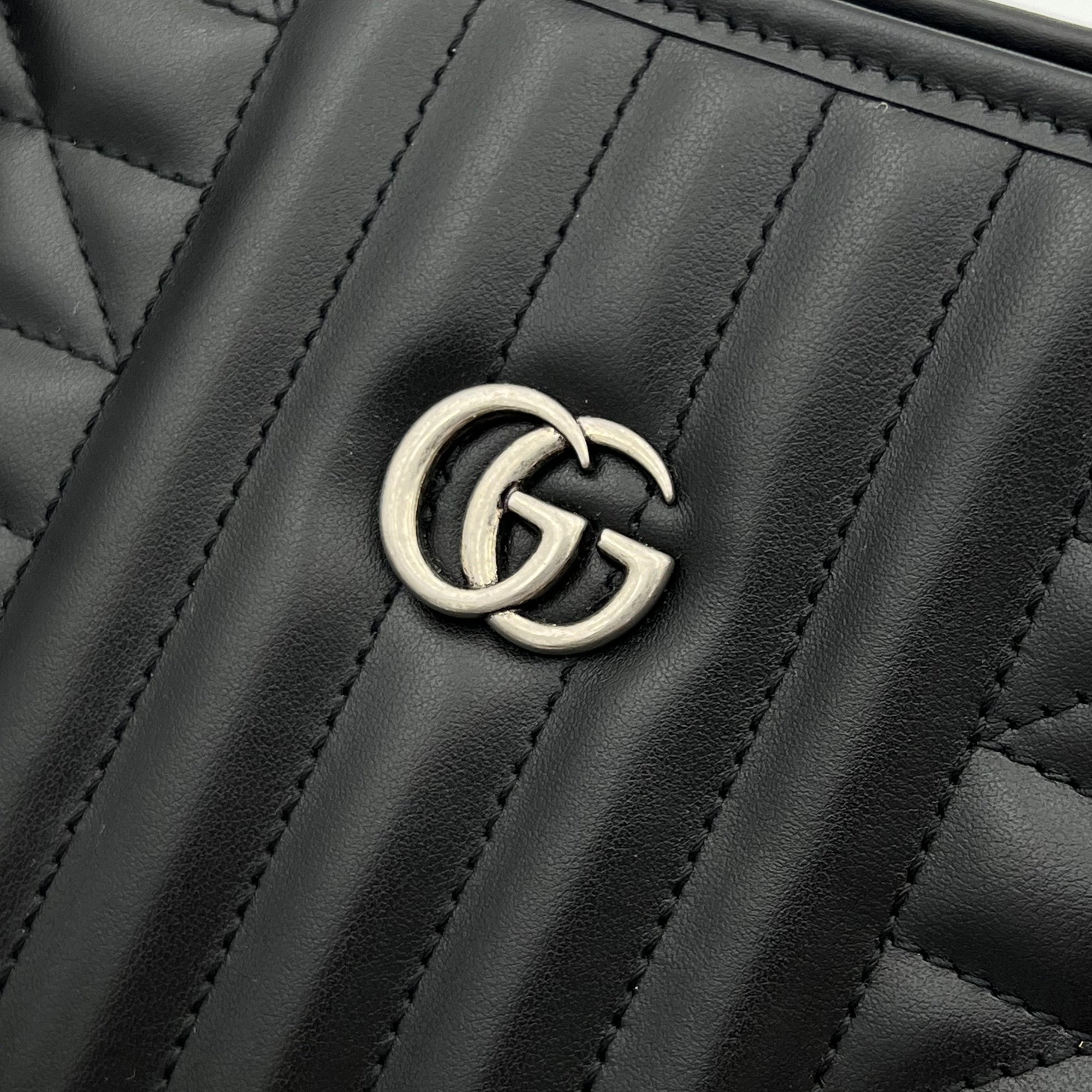 GG Marmont Tote Bag Black in Calfskin, Silver hardware