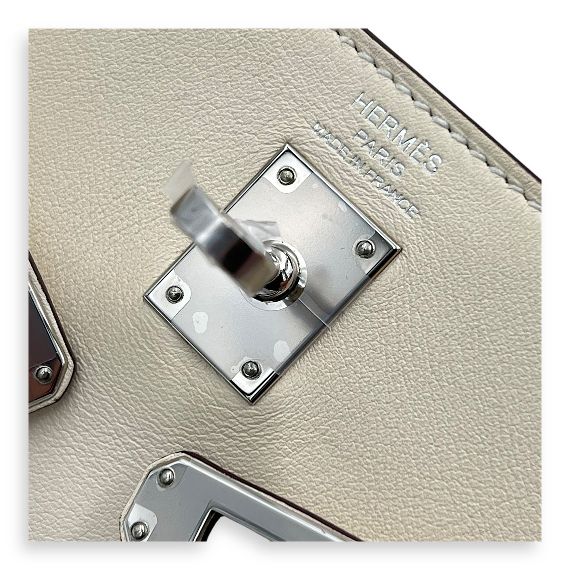 Kelly In and Out 25 Nata Top Handle Bag in Swift, Palladium hardware