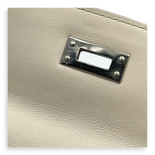 Kelly In and Out 25 Nata Top Handle Bag in Swift, Palladium hardware