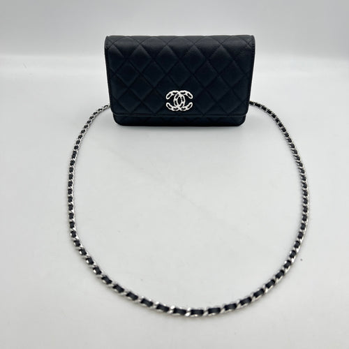 Classic Wallet On Chain Black in Caviar Leather, Silver hardware