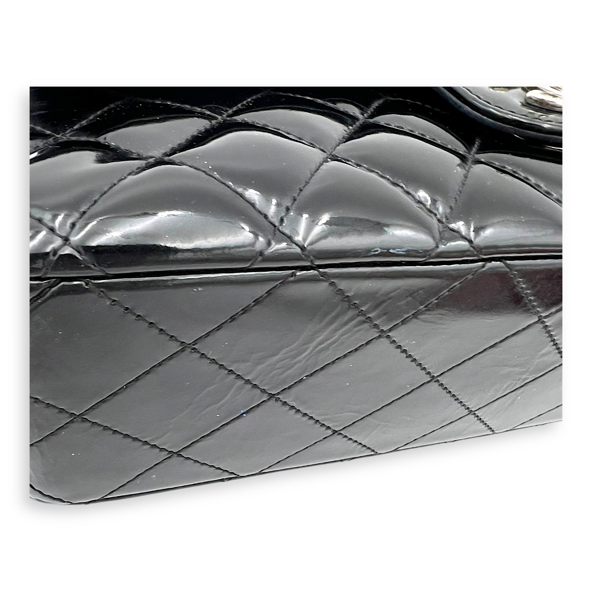 Classic Shoulder Bag Black in Patent Leather, Silver hardware