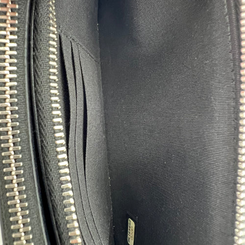 CC Tassel Wallet On Chain Black in Lambskin, Gold hardware