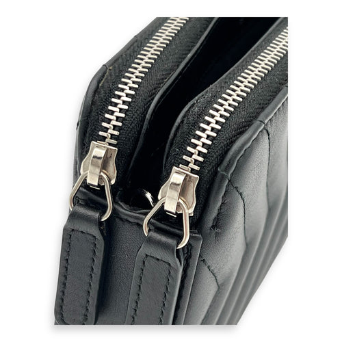 CC Tassel Wallet On Chain Black in Lambskin, Gold hardware