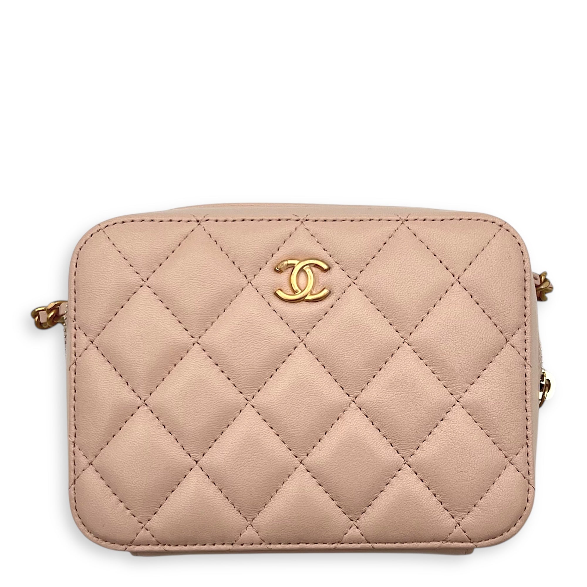 CC Pearl Crush Camera Shoulder Bag Beige in Lambskin, Gold hardware