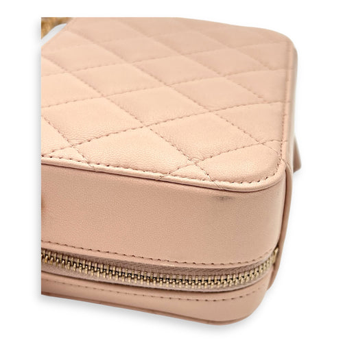 CC Pearl Crush Camera Shoulder Bag Beige in Lambskin, Gold hardware