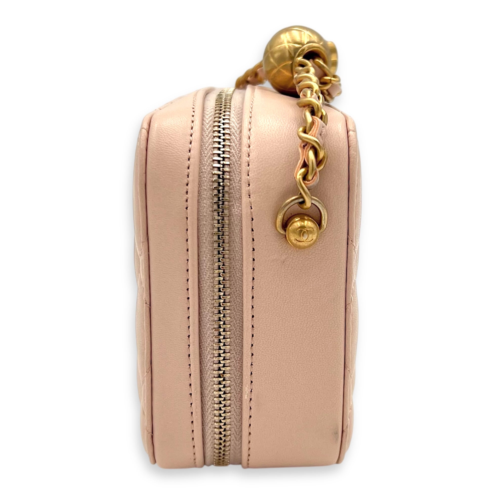 CC Pearl Crush Camera Shoulder Bag Beige in Lambskin, Gold hardware