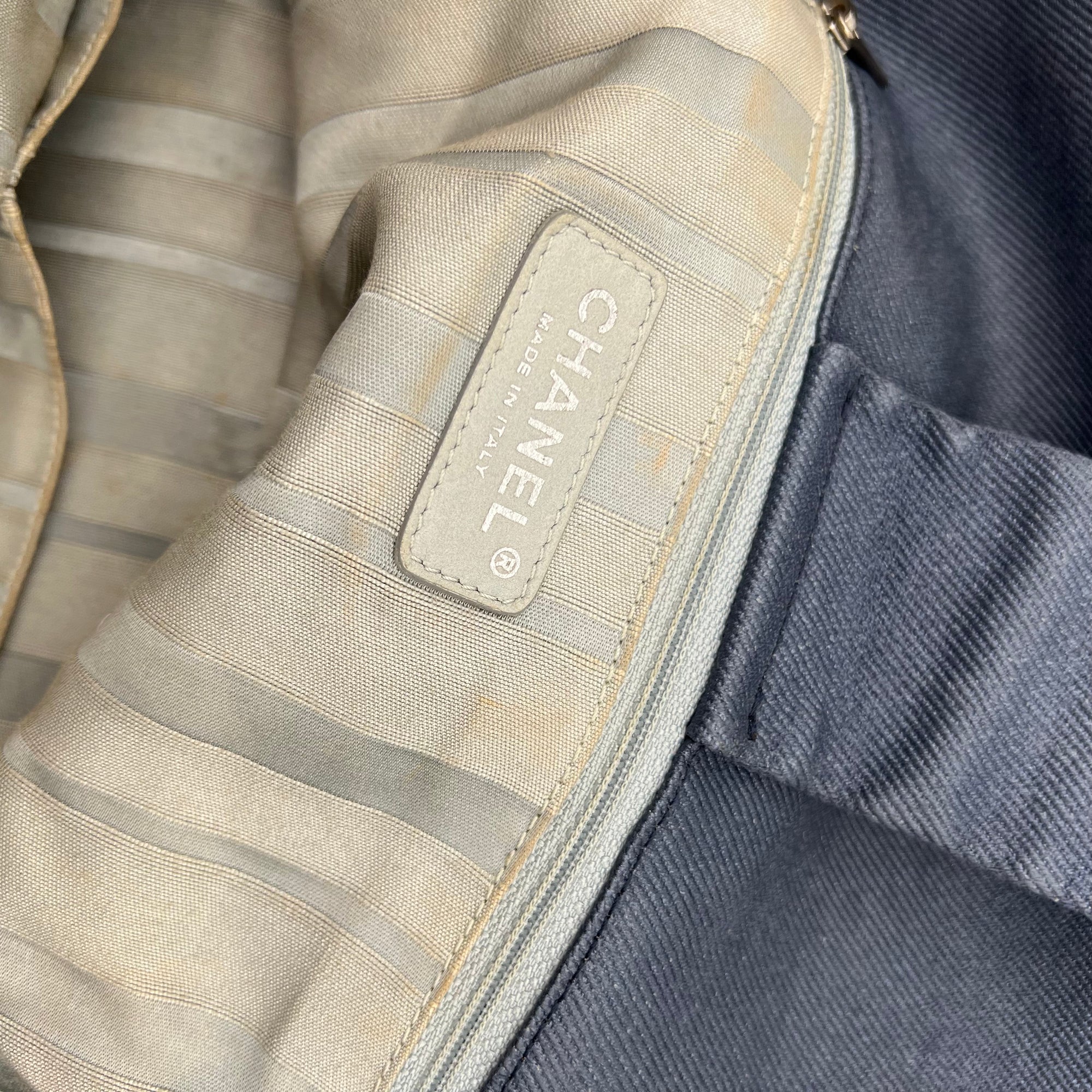 Accordion Shoulder Bag Blue in Denim, Silver hardware