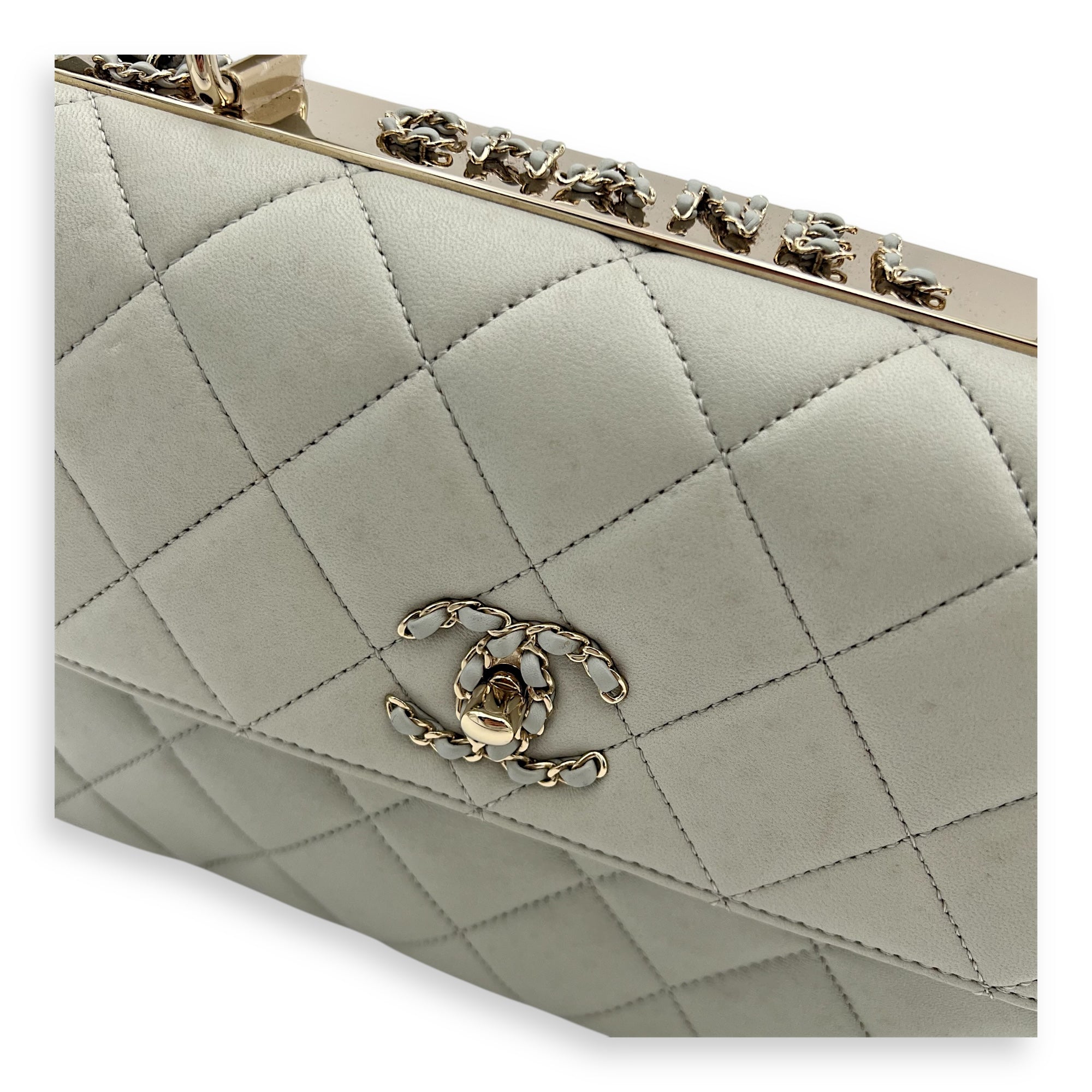 Trendy CC Top Handle Bag Blue in Lambskin, Gold hardware