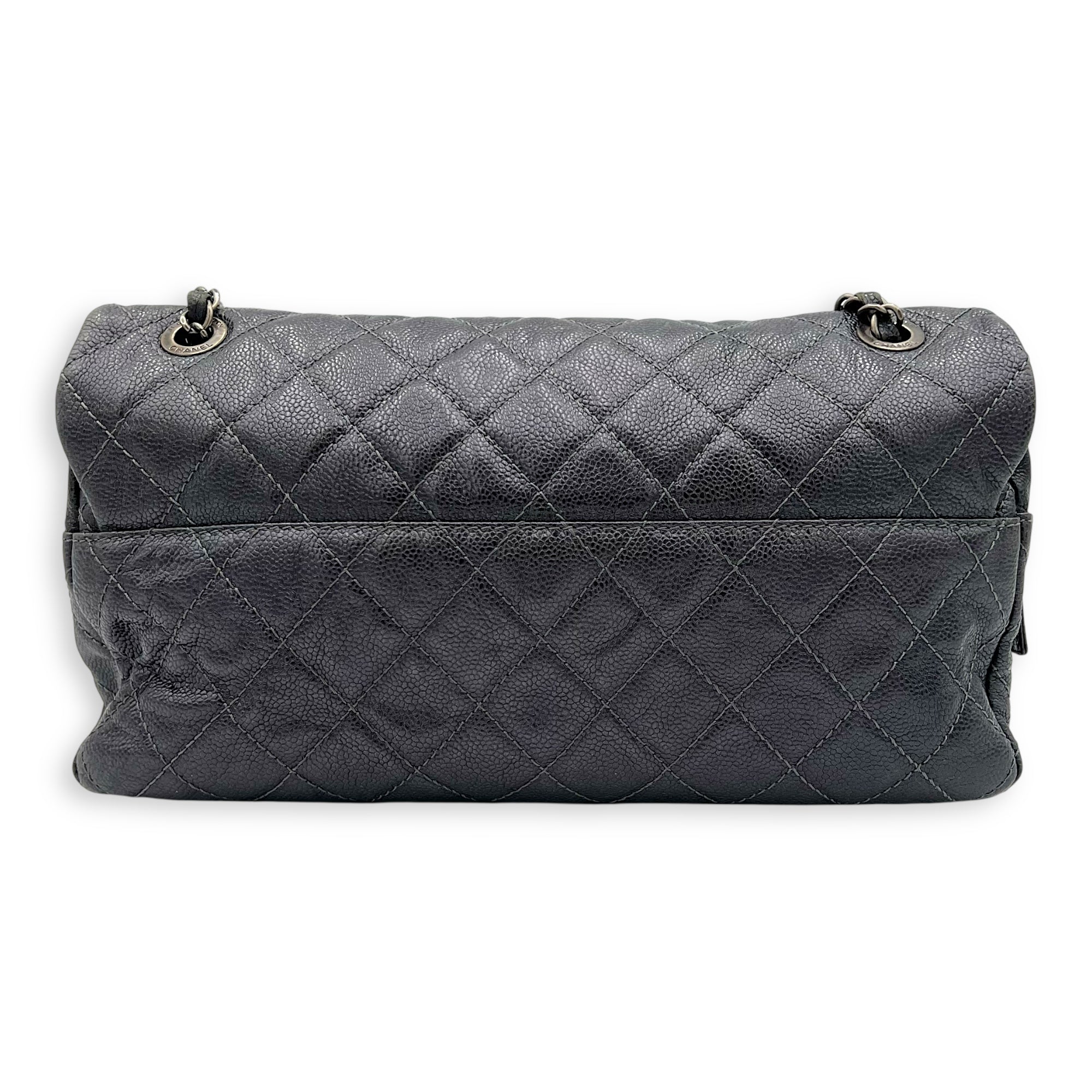 Easy Flap Shoulder Bag Blue in Caviar Leather, Ruthenium hardware