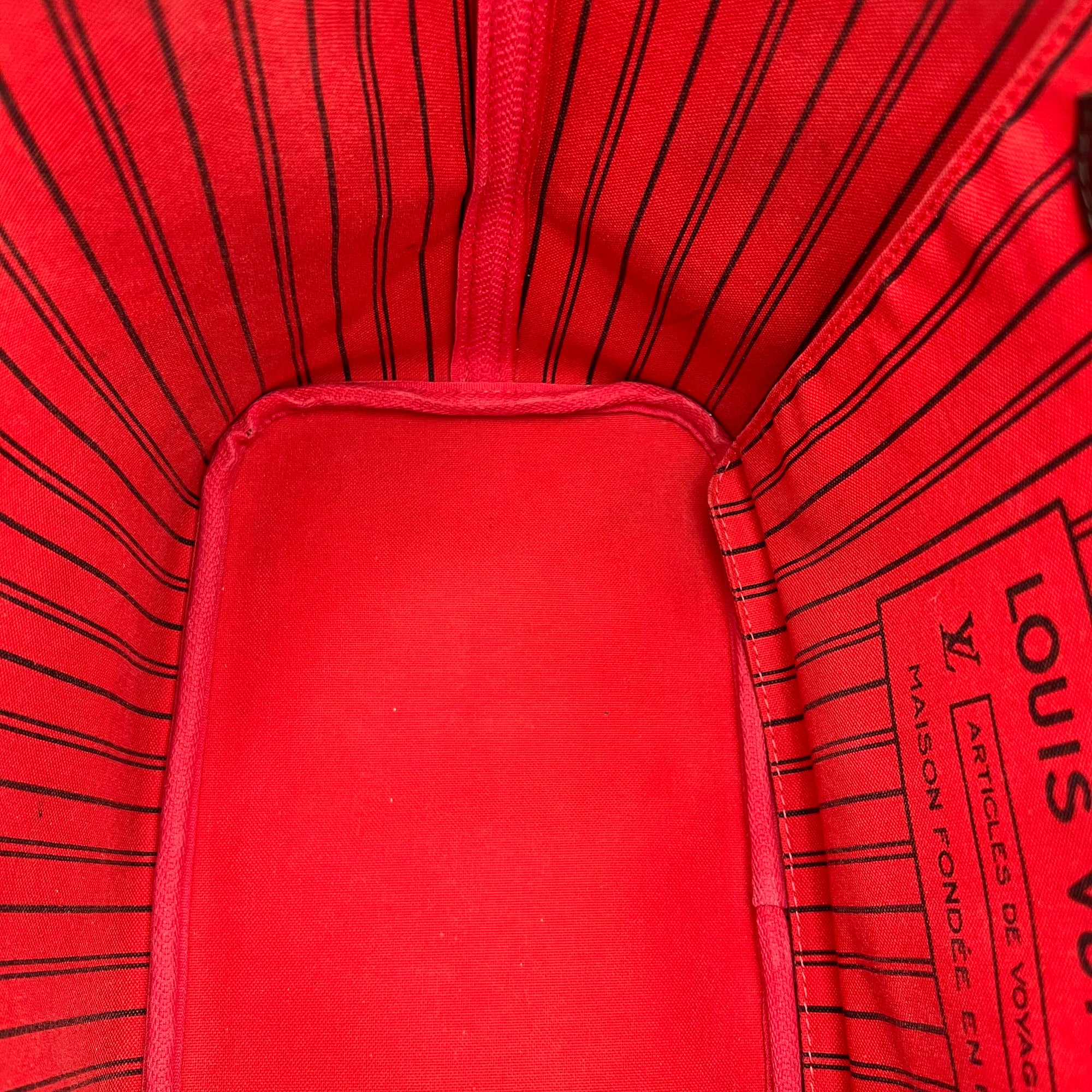 Neverfull MM Brown Tote Bag in Coated Canvas, Gold hardware