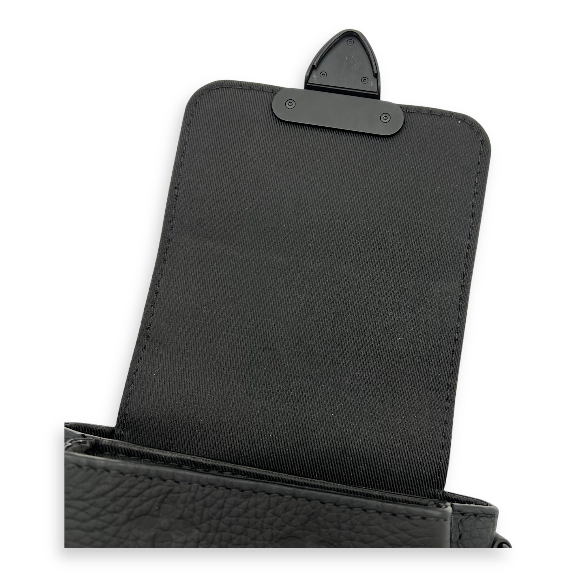 S-lock Vertical Wearable Wallet Shoulder Bag Black in Taurillon Leather, Black hardware