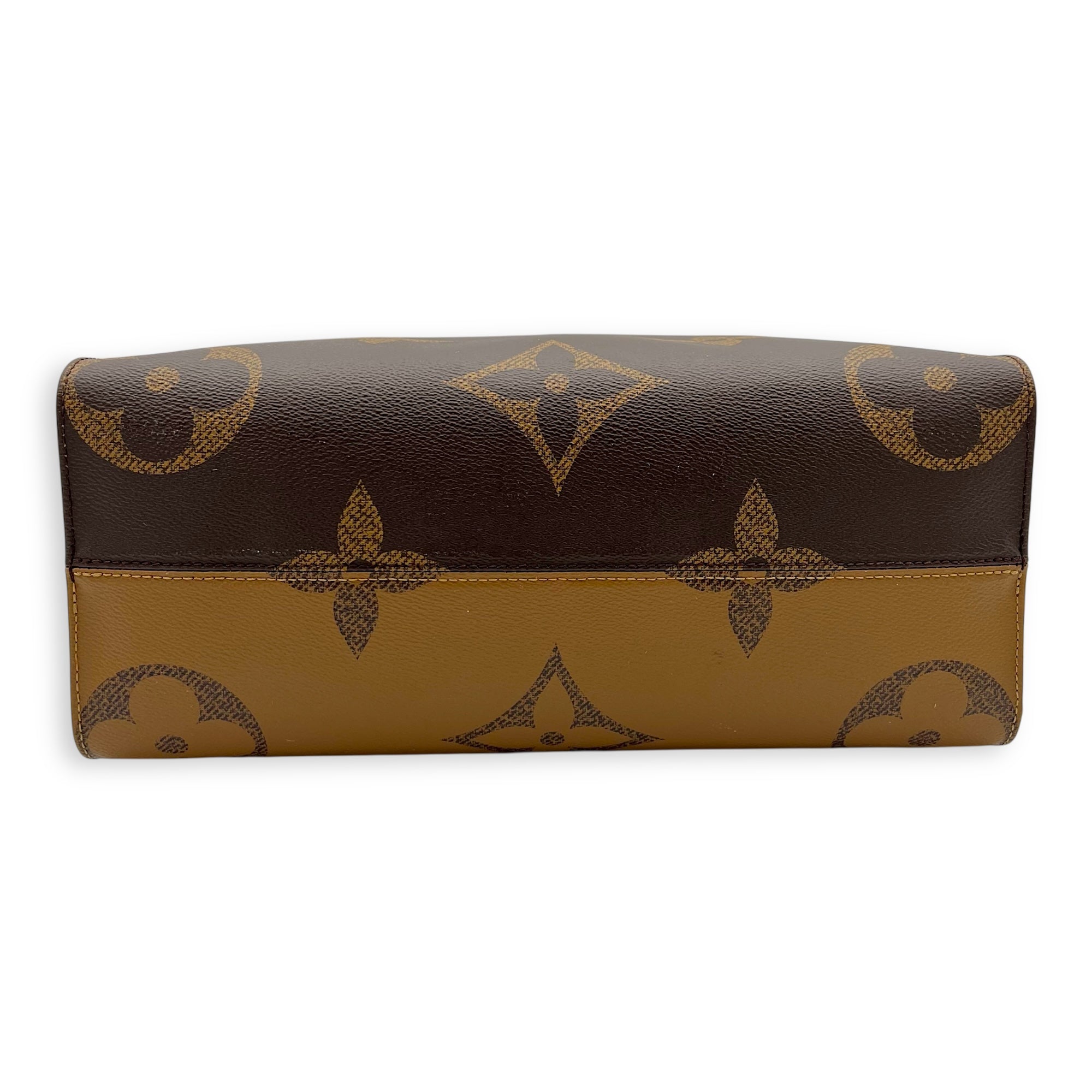 OnTheGo MM Brown Tote Bag in Monogram Coated Canvas, Gold hardware