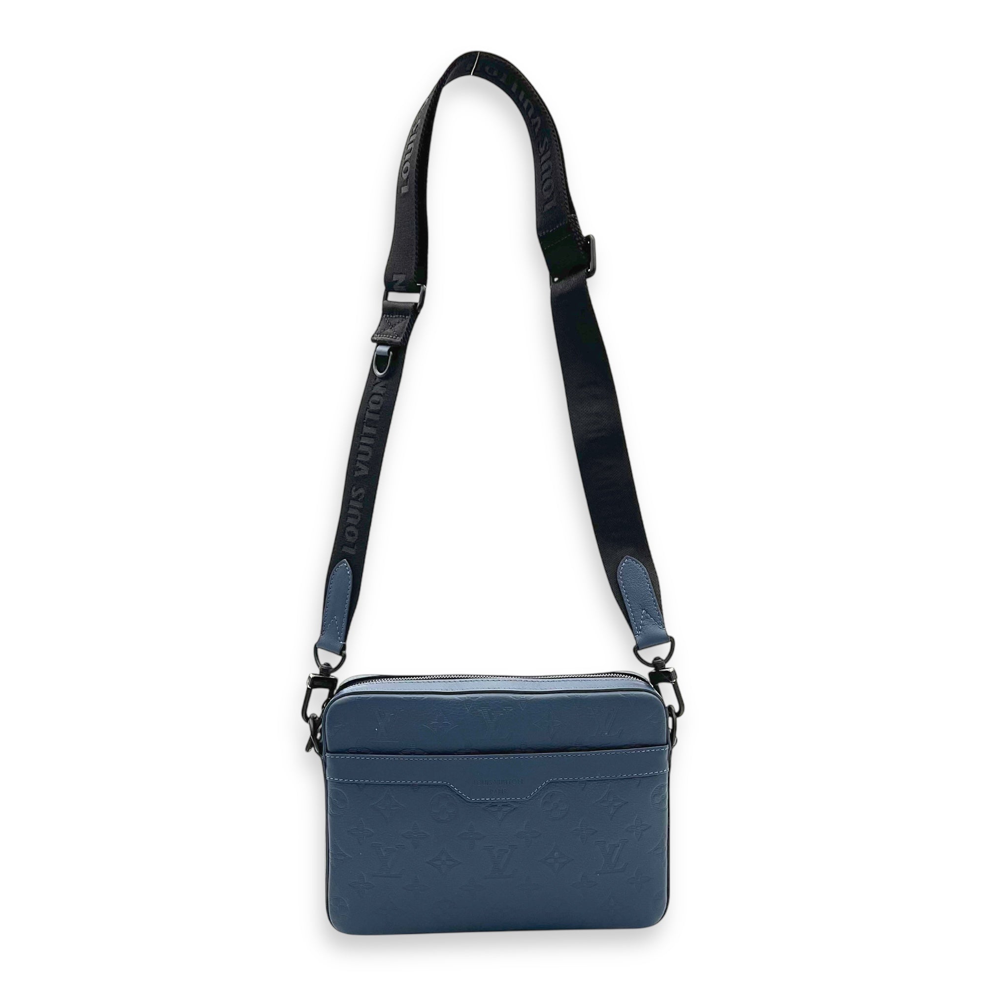 Trio Messenger Bag Blue in Calfskin, Black hardware