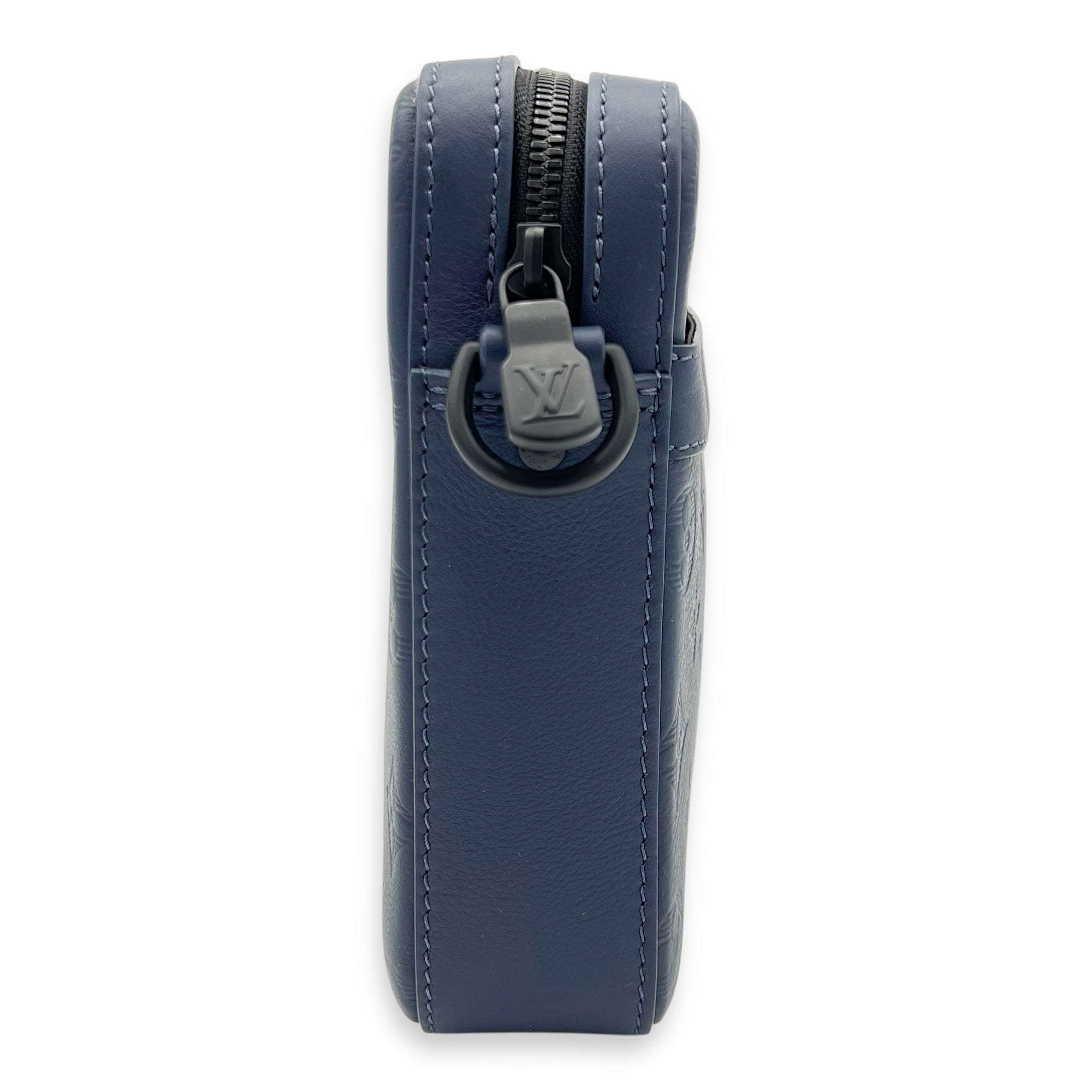 Trio Messenger Bag Blue in Calfskin, Black hardware