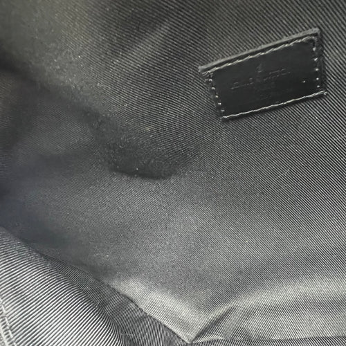 Discovery Bumbag Black in Monogram Coated Canvas, Silver hardware