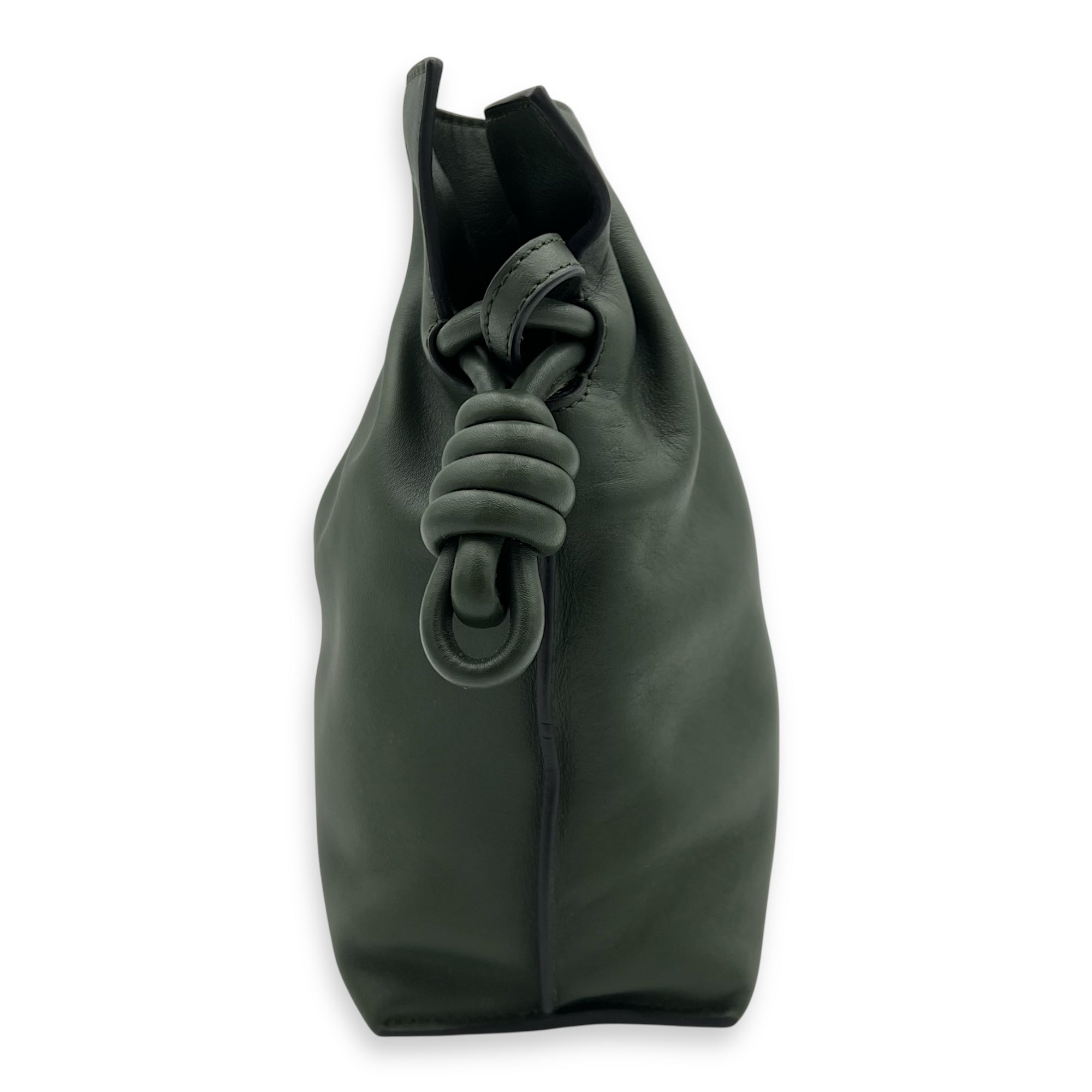 Flamenco Shoulder Bag Green in Calfskin, Gold hardware