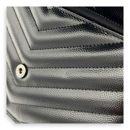 Cassandre Wallet On Chain Black in Caviar Leather, So Black hardware