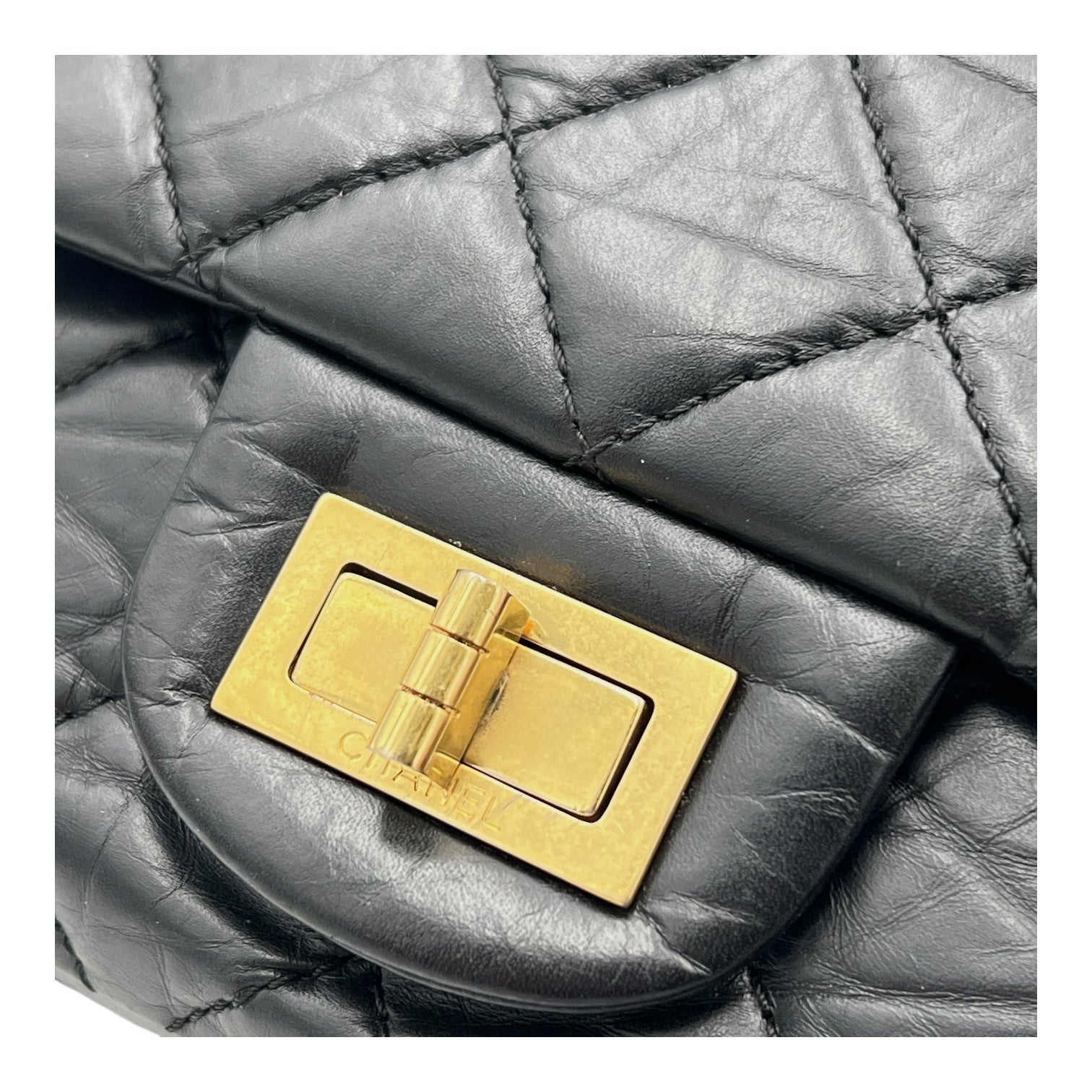 2.55 Shoulder Bag Black in Calfskin, Gold hardware