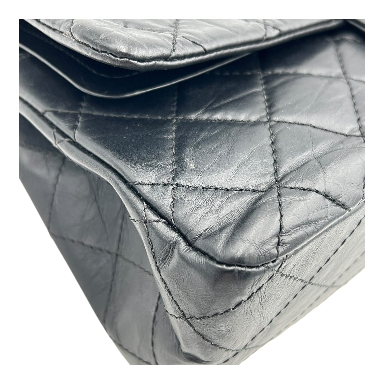 2.55 Shoulder Bag Black in Calfskin, Gold hardware