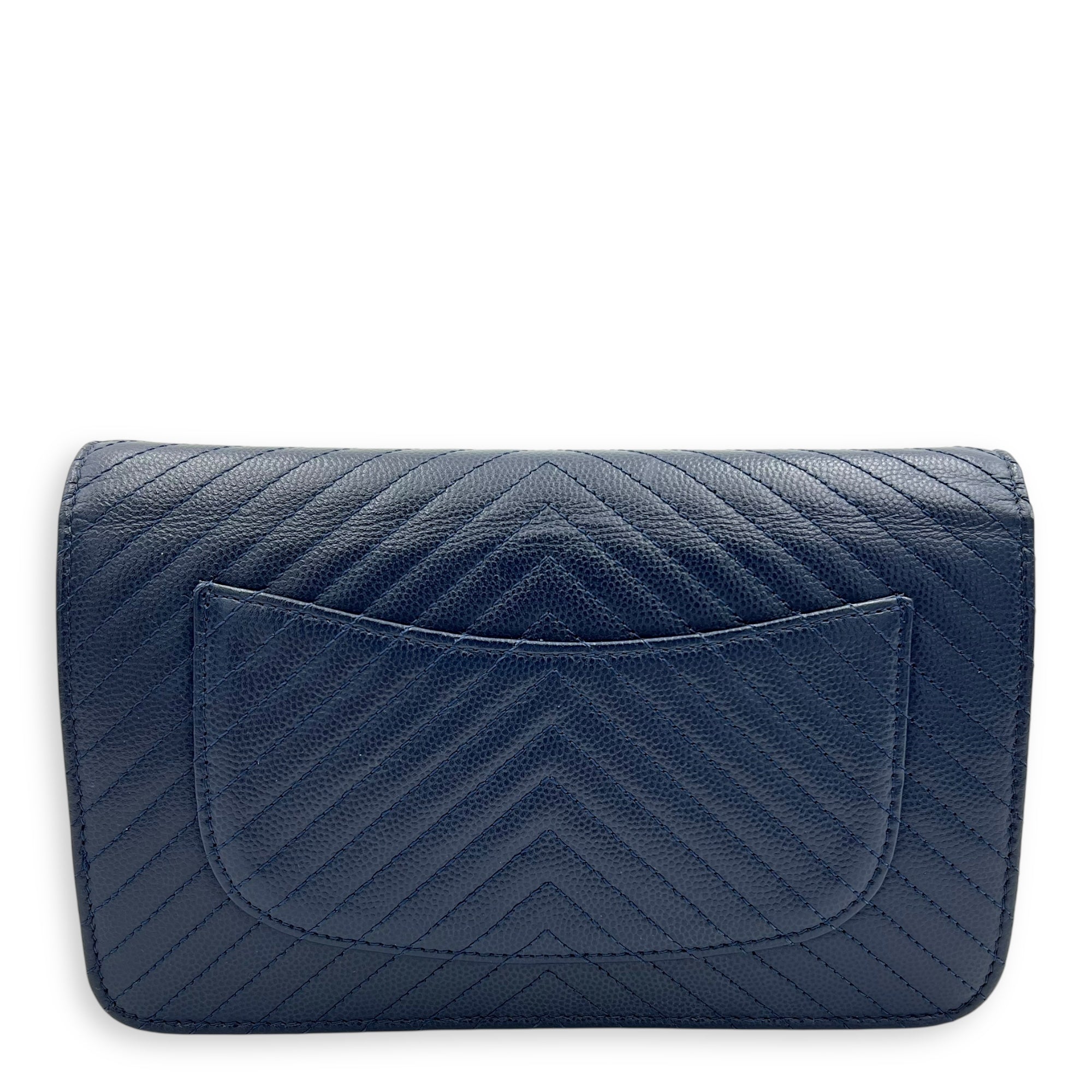 Chevron Wallet On Chain Blue in Caviar Leather, Silver hardware