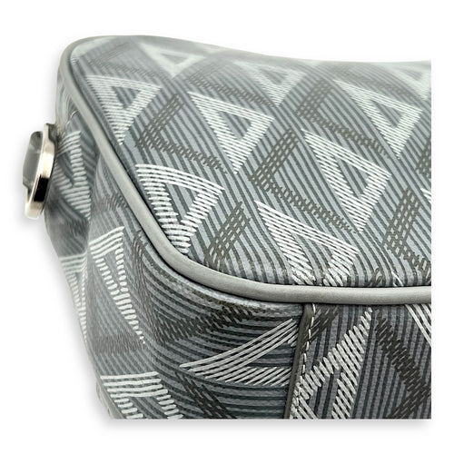 HIt the Road Messenger Grey in Coated Canvas, Silver hardware